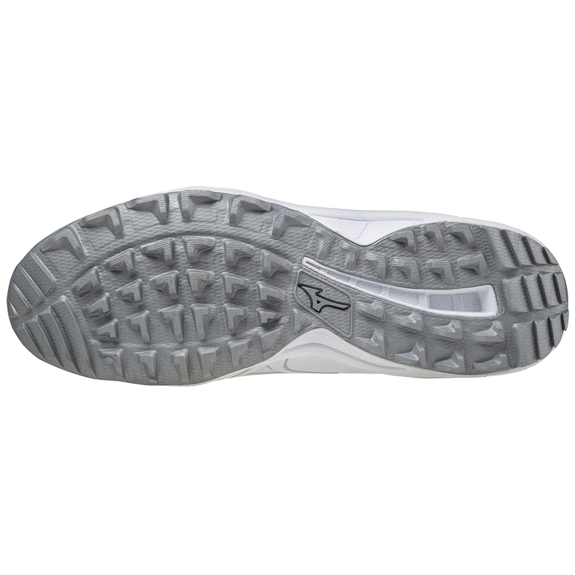 Mizuno Ambition 2 All Surface Low Men's Turf Shoe