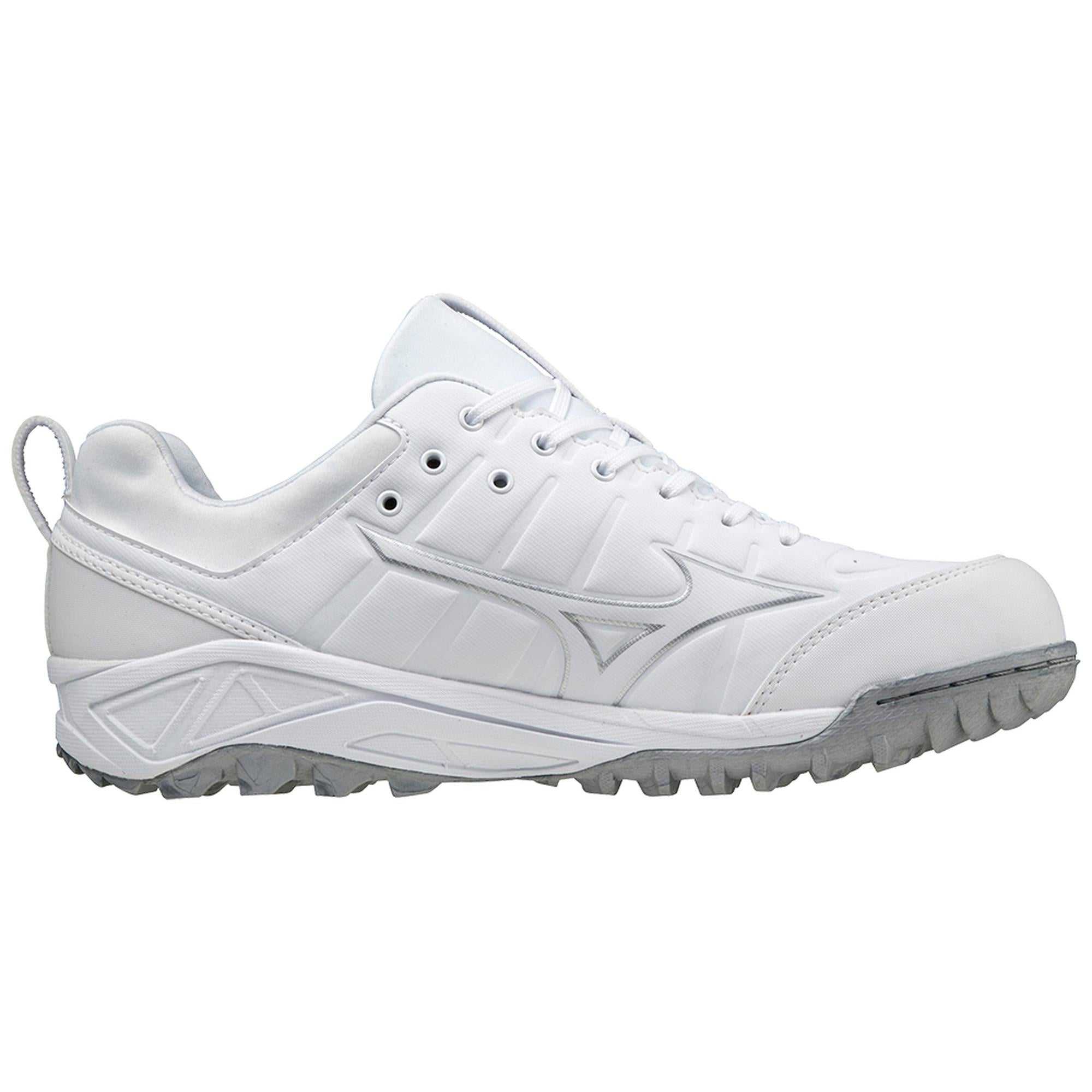 Mizuno Ambition 2 All Surface Low Men's Turf Shoe