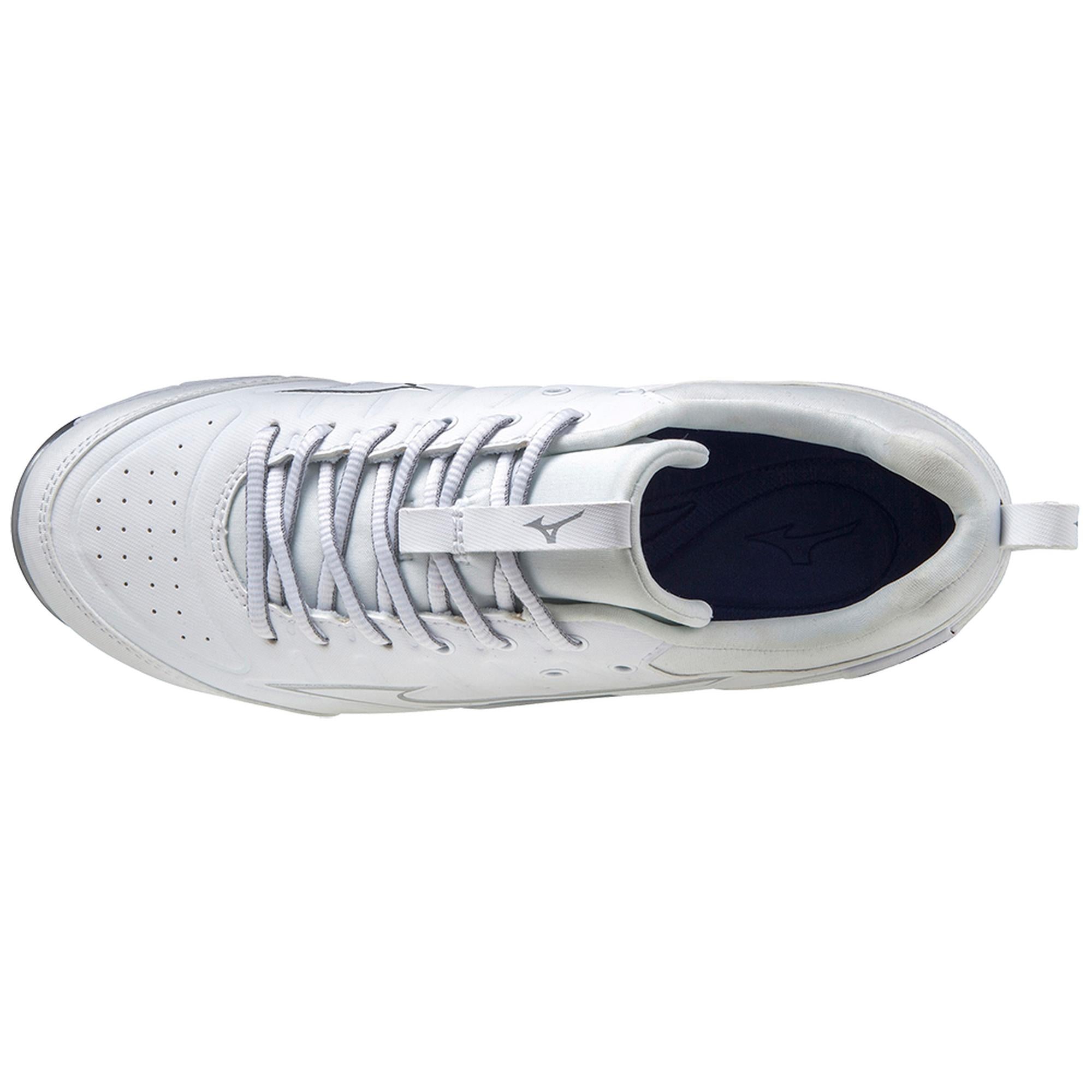 9-Spike Swift 7 Low Womens Metal Softball Cleat