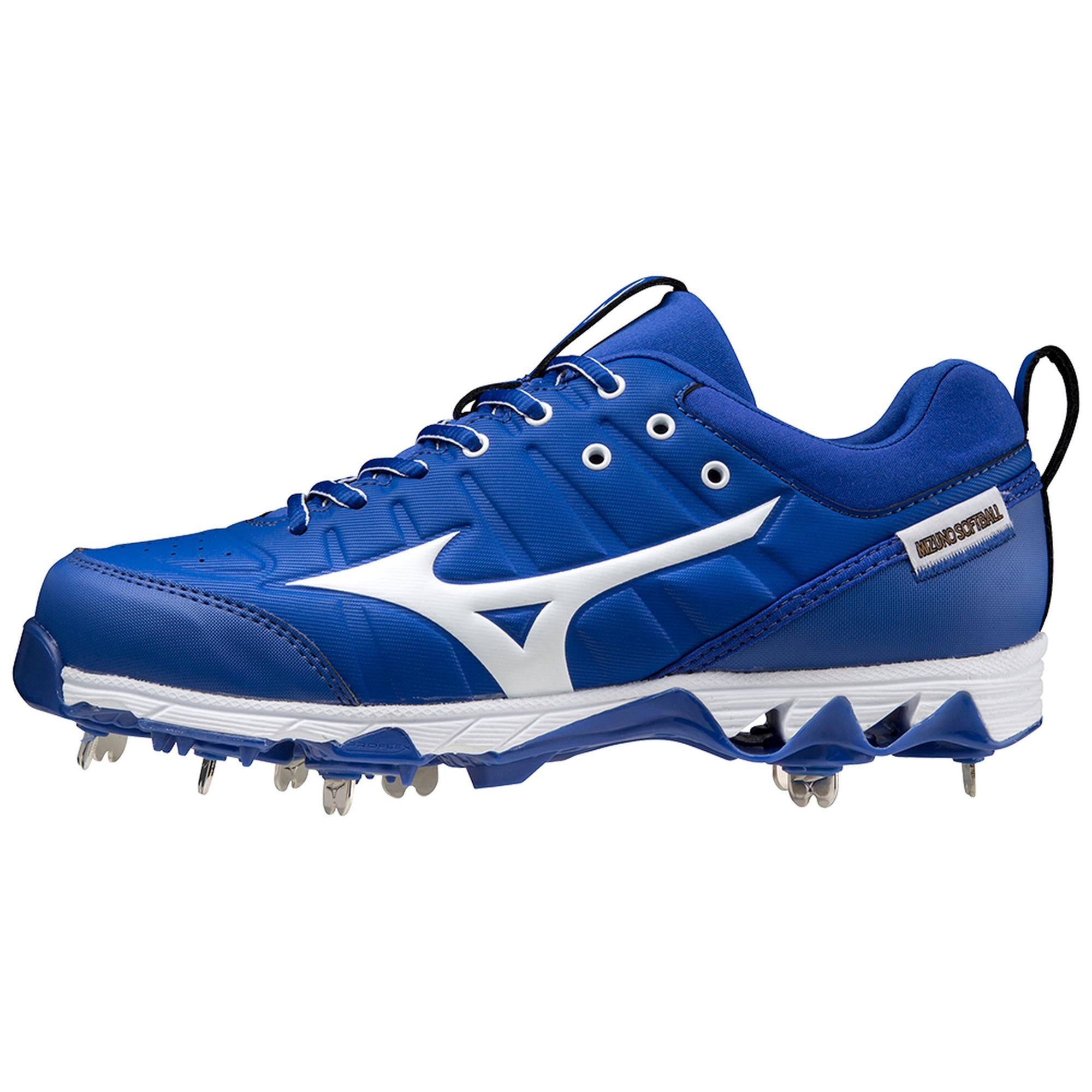 9-Spike Swift 7 Low Womens Metal Softball Cleat