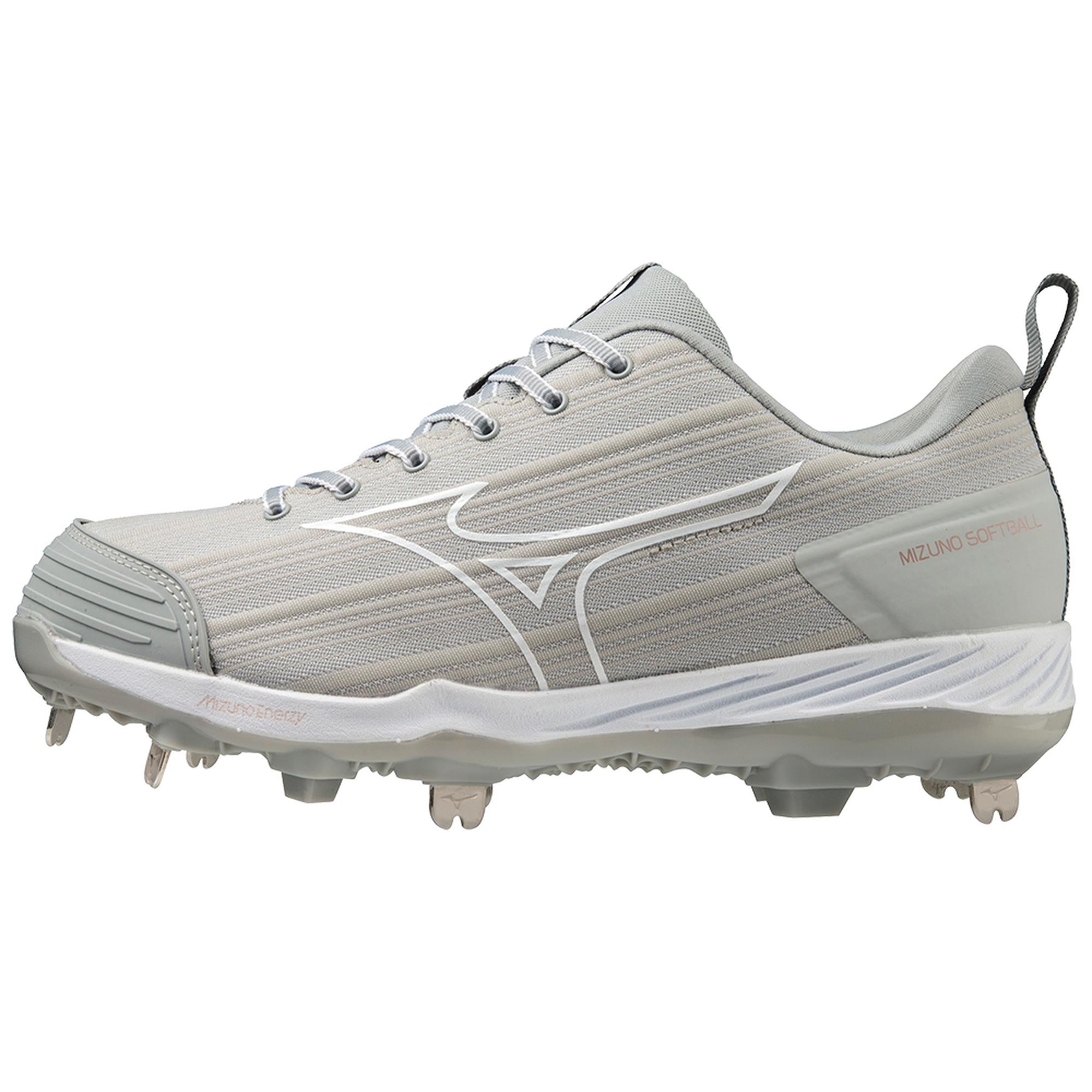 Mizuno Sweep 6 Low Women's Metal Fastpitch Softball Cleat