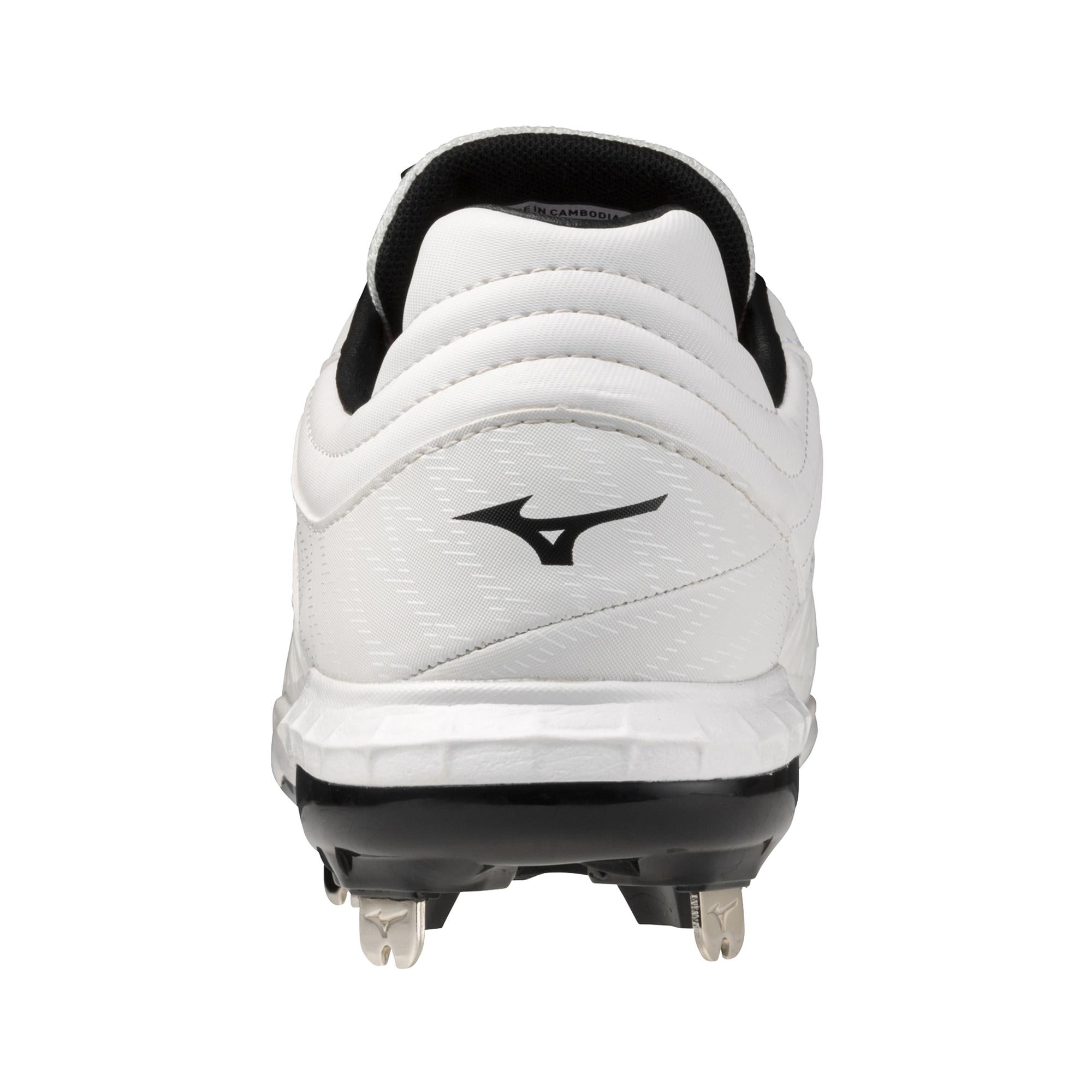 Women's Mizuno Pro FP Low Metal Fastpitch Softball Cleat