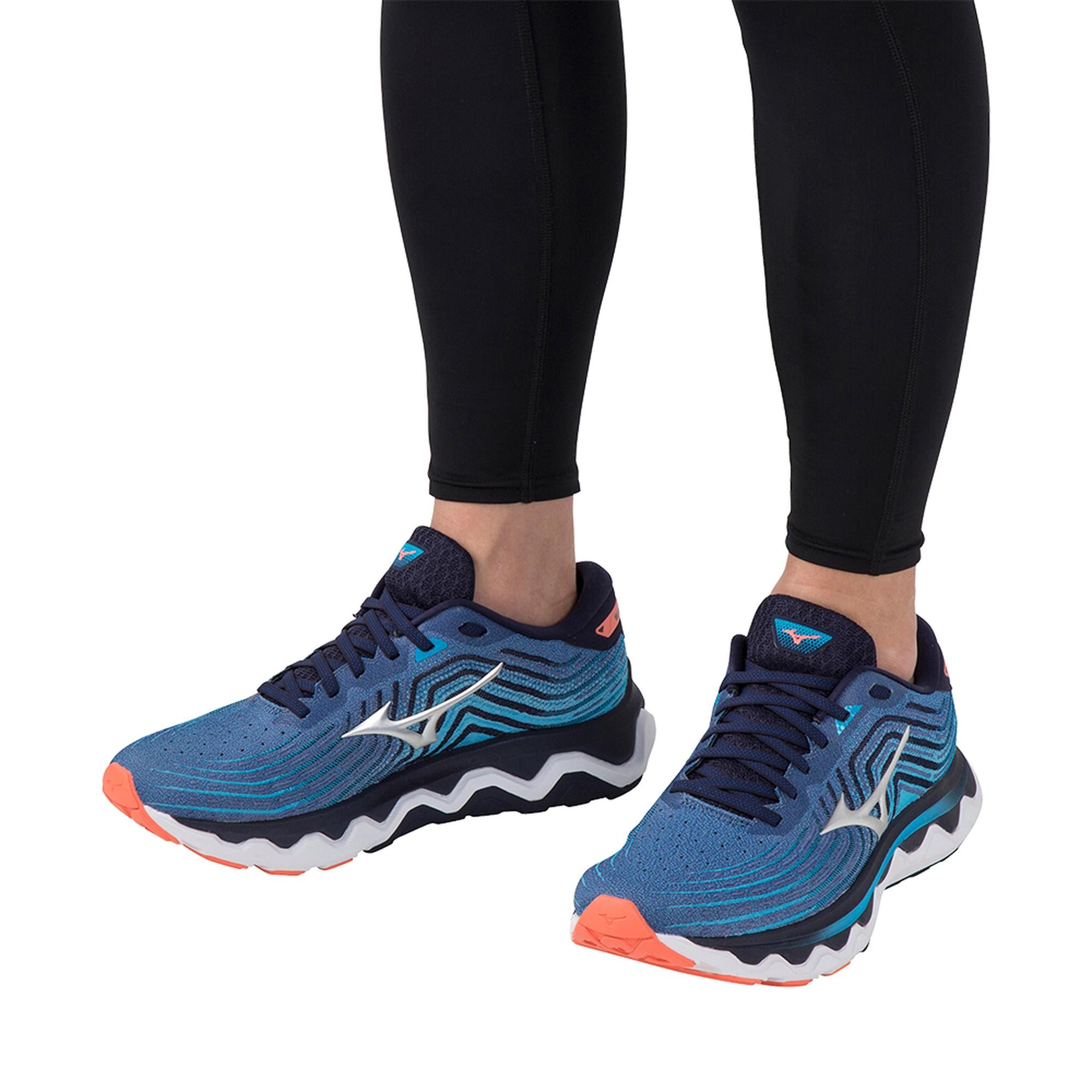 Men's Wave Horizon 6 Running Shoe