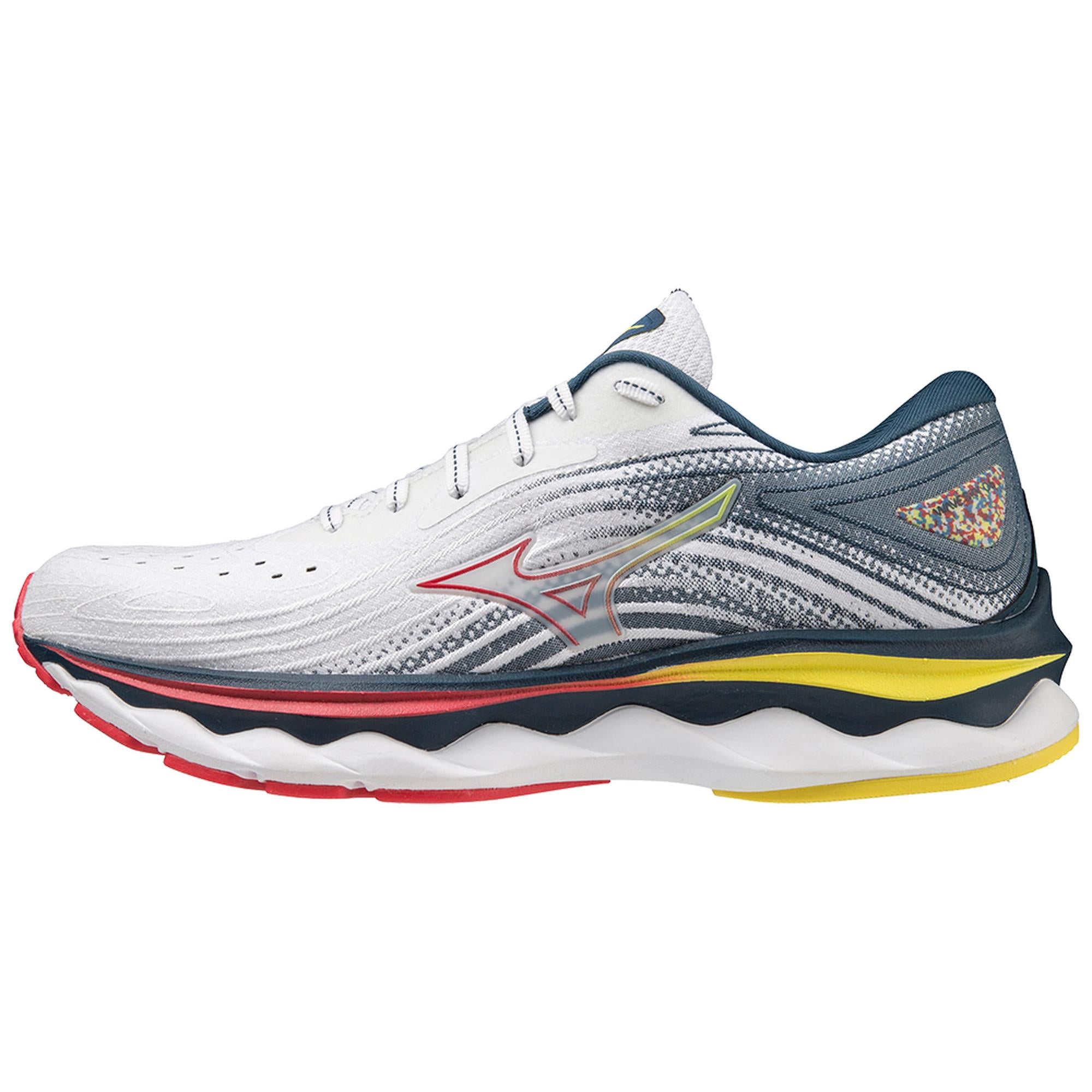 Women's Wave Sky 6 Running Shoe
