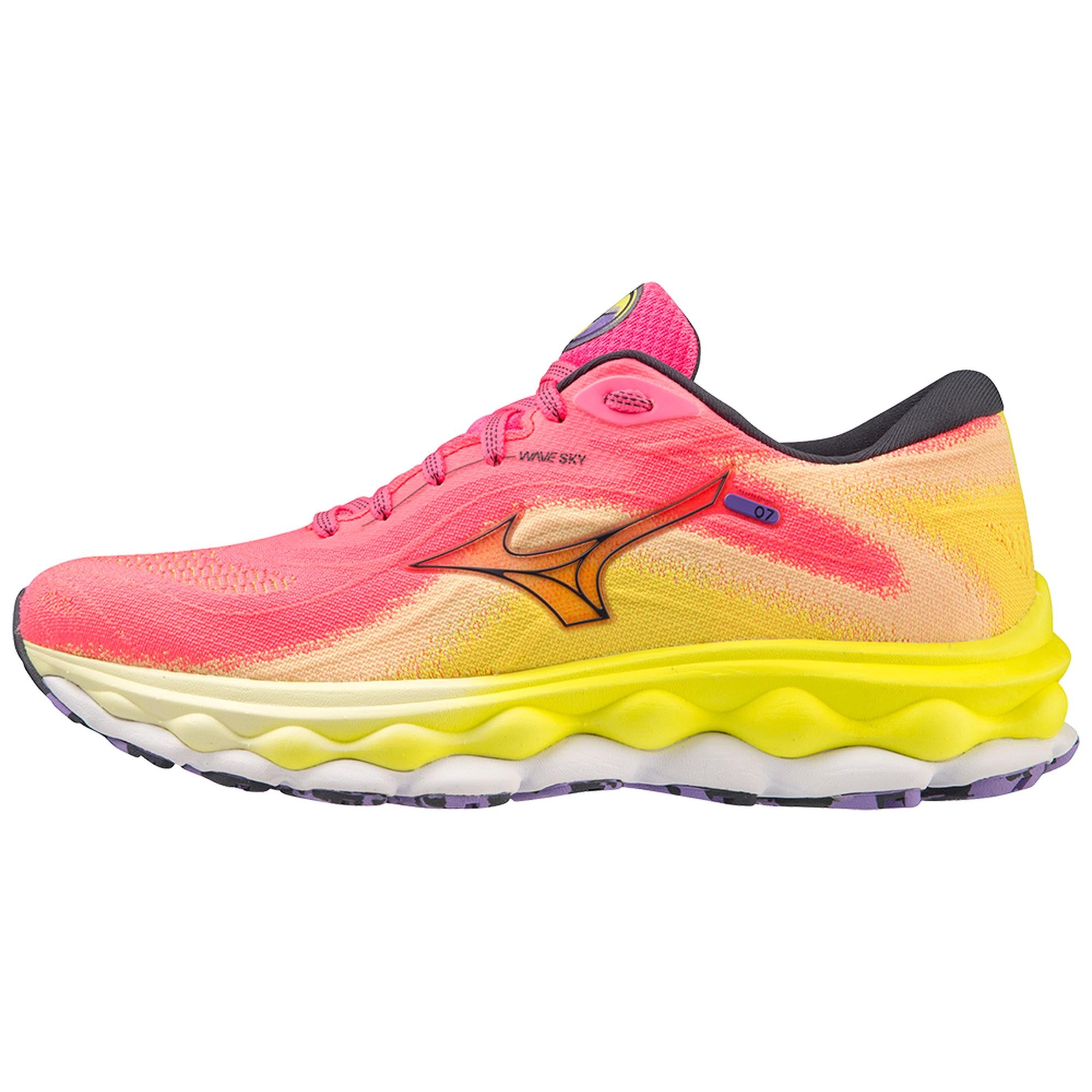 Women's Wave Sky 7 Running Shoe