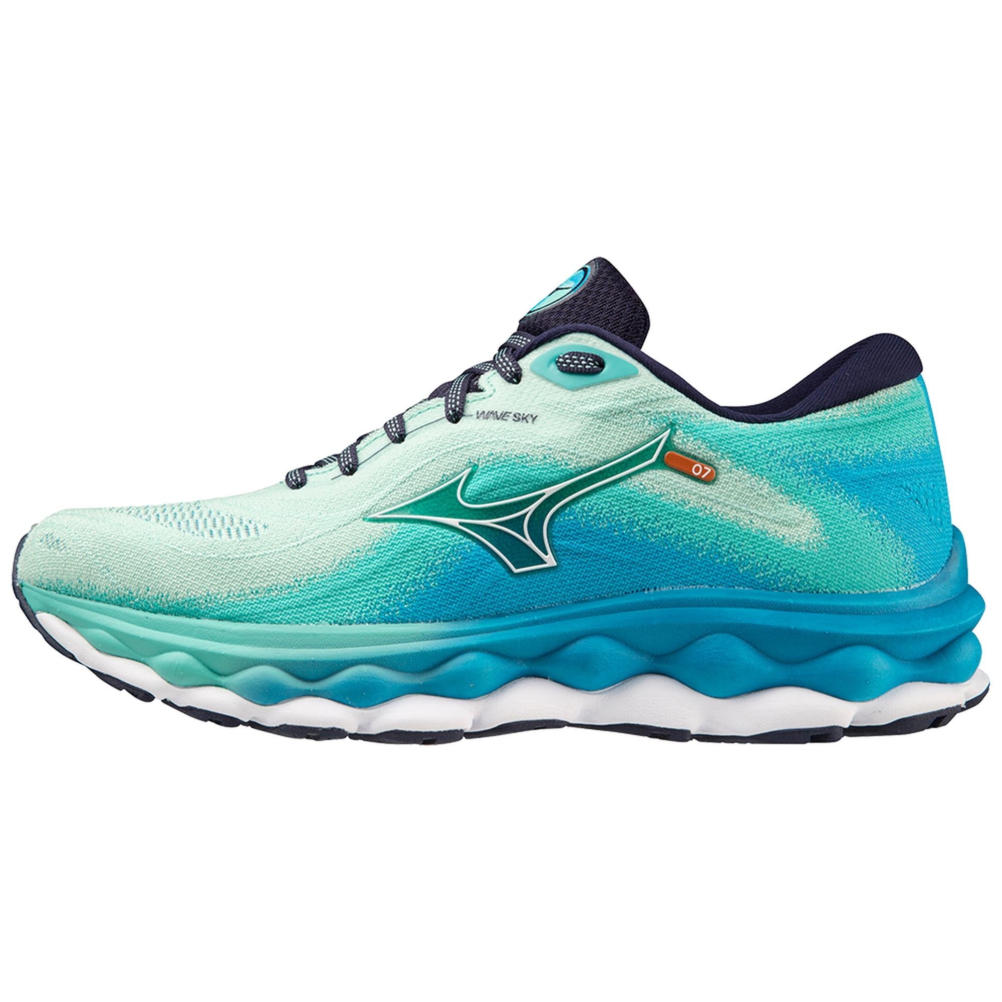 Women's Wave Sky 7 Running Shoe