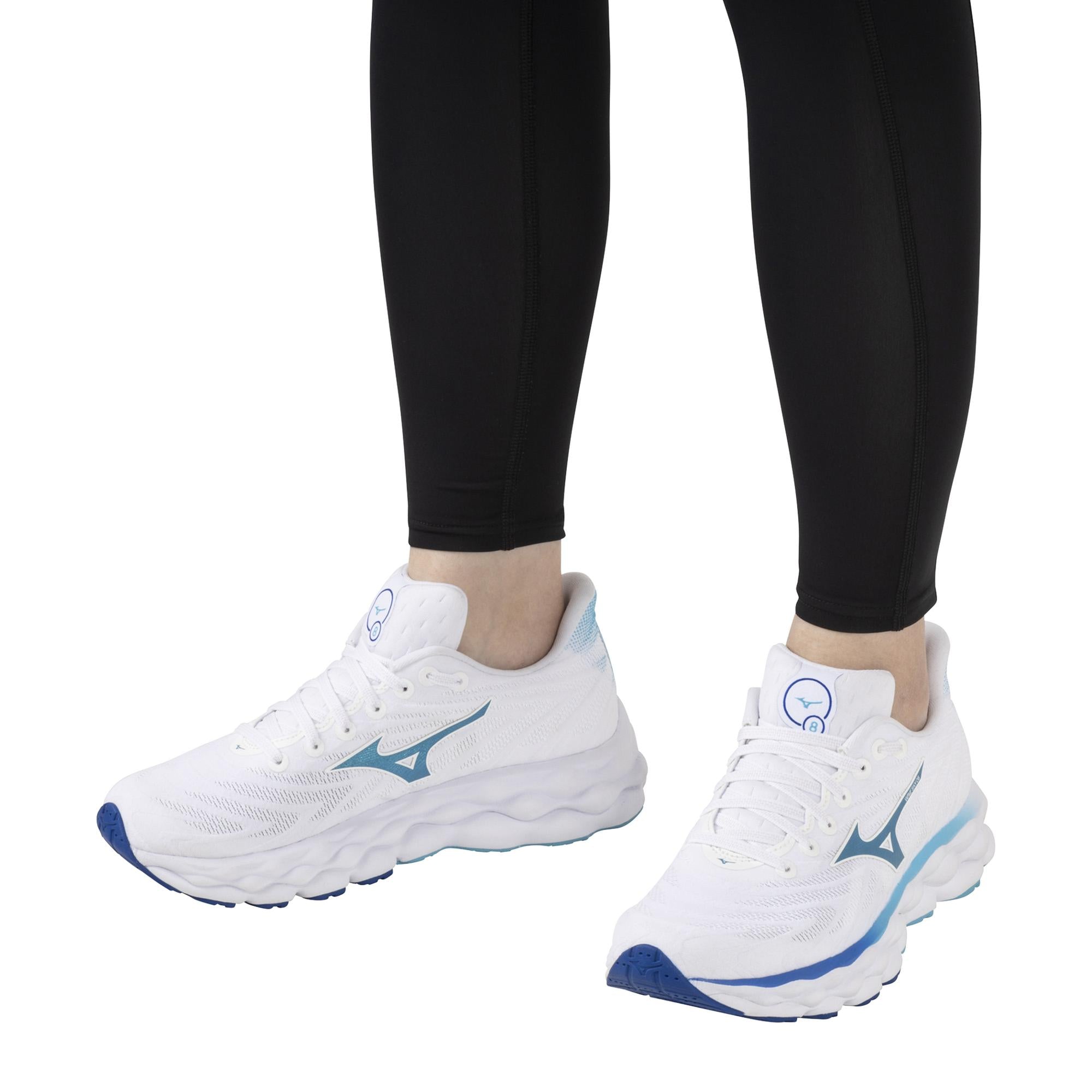 Women's Wave Sky 8 D Running Shoe